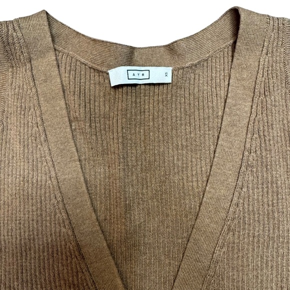 AYR Wool Blend Vest - Picture 2 of 7